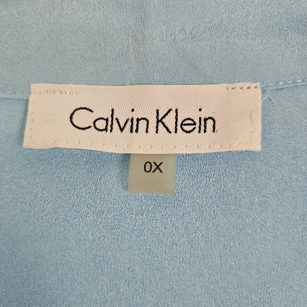 Calvin Klein Abstract Ombre Print Military Style Split V Neck Button Front Top - Picture 2 of 5